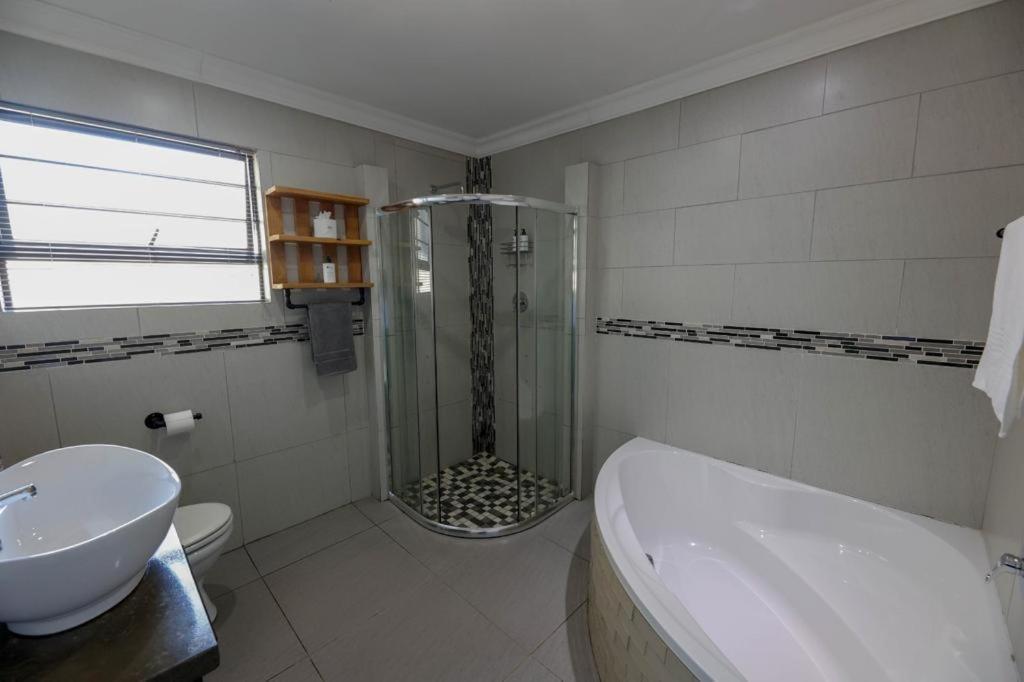 Touching senses Garden Cottages Bloemfontein Exterior foto