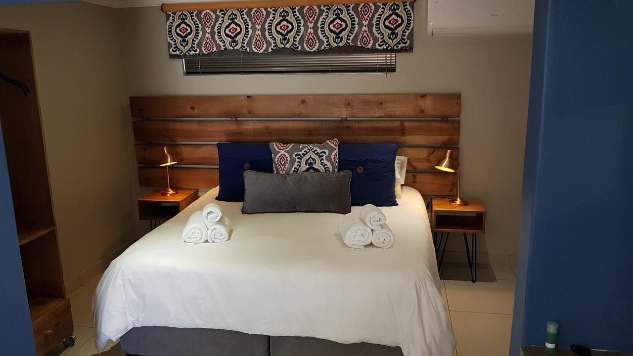Touching senses Garden Cottages Bloemfontein Exterior foto