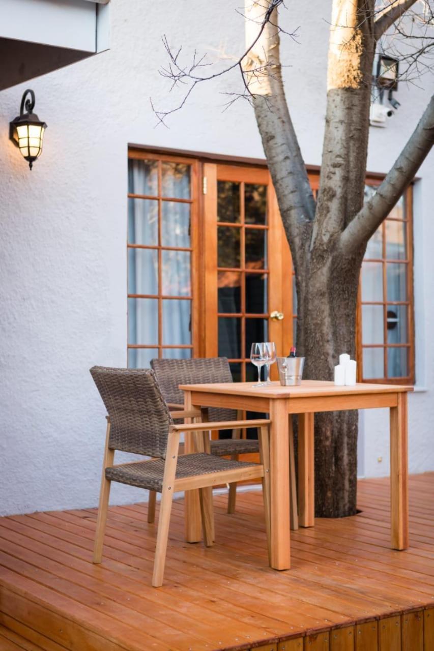 Touching senses Garden Cottages Bloemfontein Exterior foto